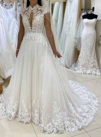 Pronovias Blyth