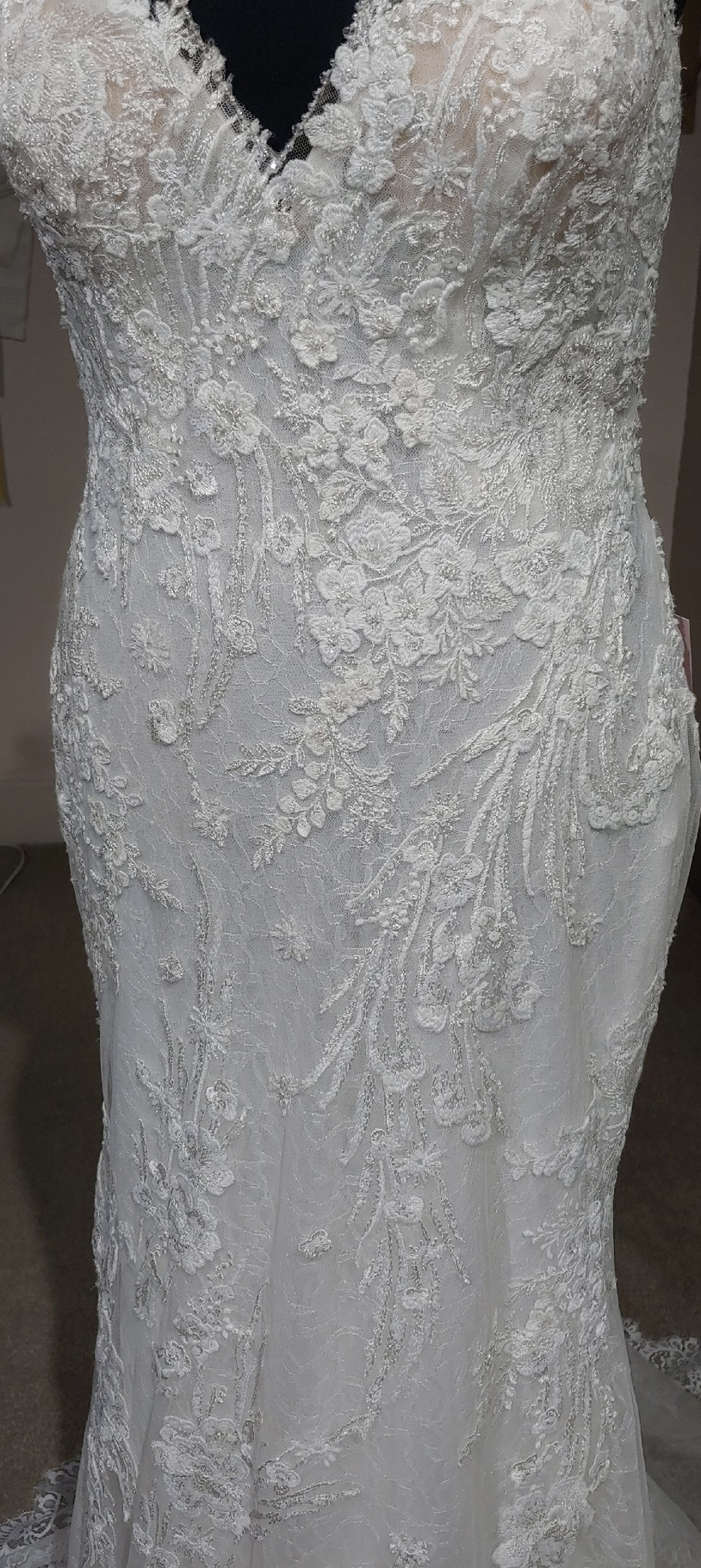 Pronovias Eos