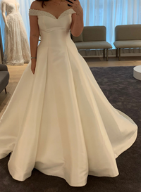 Pronovias Rea