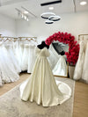 Robe Mona
