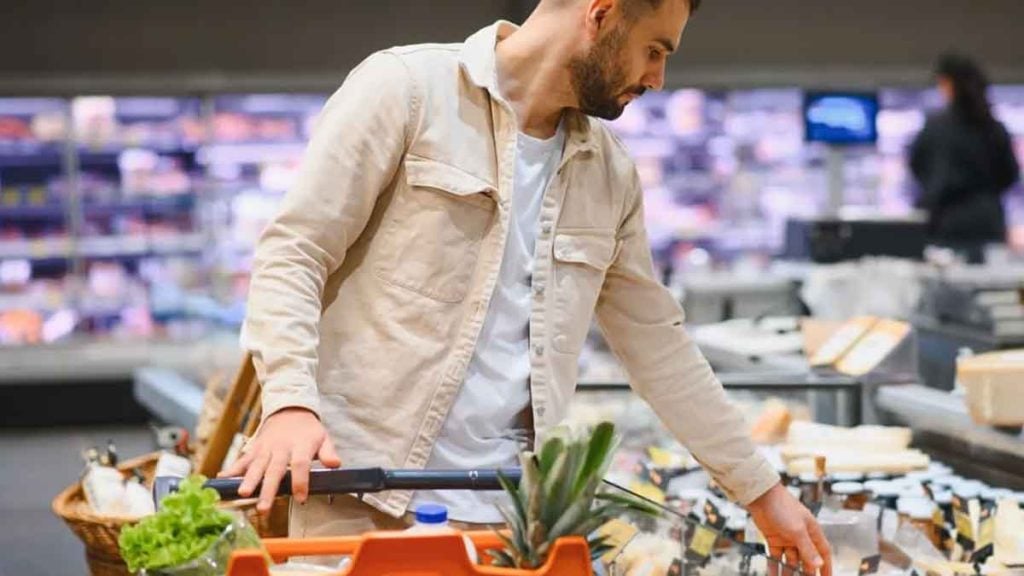 Les enseignes de la grande distribution vous font payer 148 € pour absorber les vols en rayon